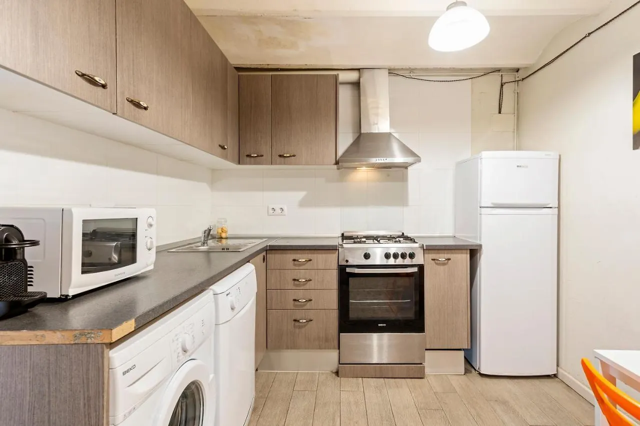 Flateli Poble Sec Apartment Barcelona 0*,  Spain